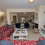 Villa Helena *