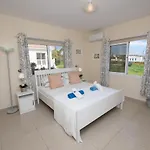Villa Helena *