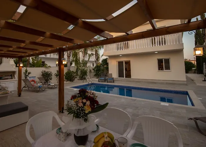 Villa Helena Aya Napa