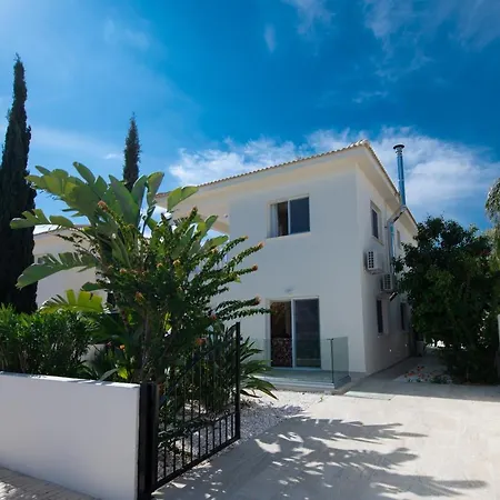 Helena Vila Ayia Napa